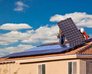 Energy efficient rool installation in Los Angeles